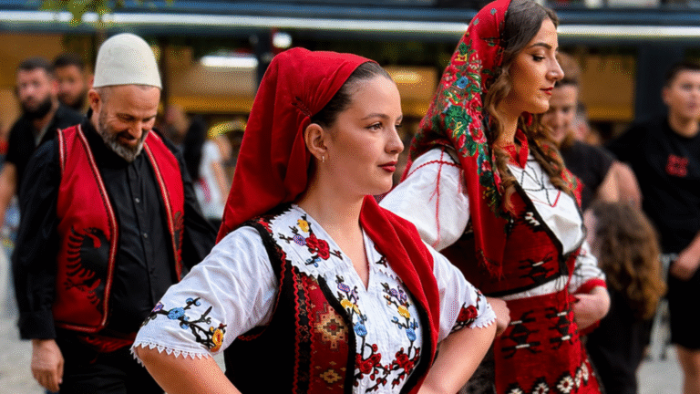 SHKA “ZAHIR PAJAZITI” PJESË E FESTIVALIT FOLKLORIK MBARËKOMBËTAR “I KËNDOJMË LIRISË” NË KLINË